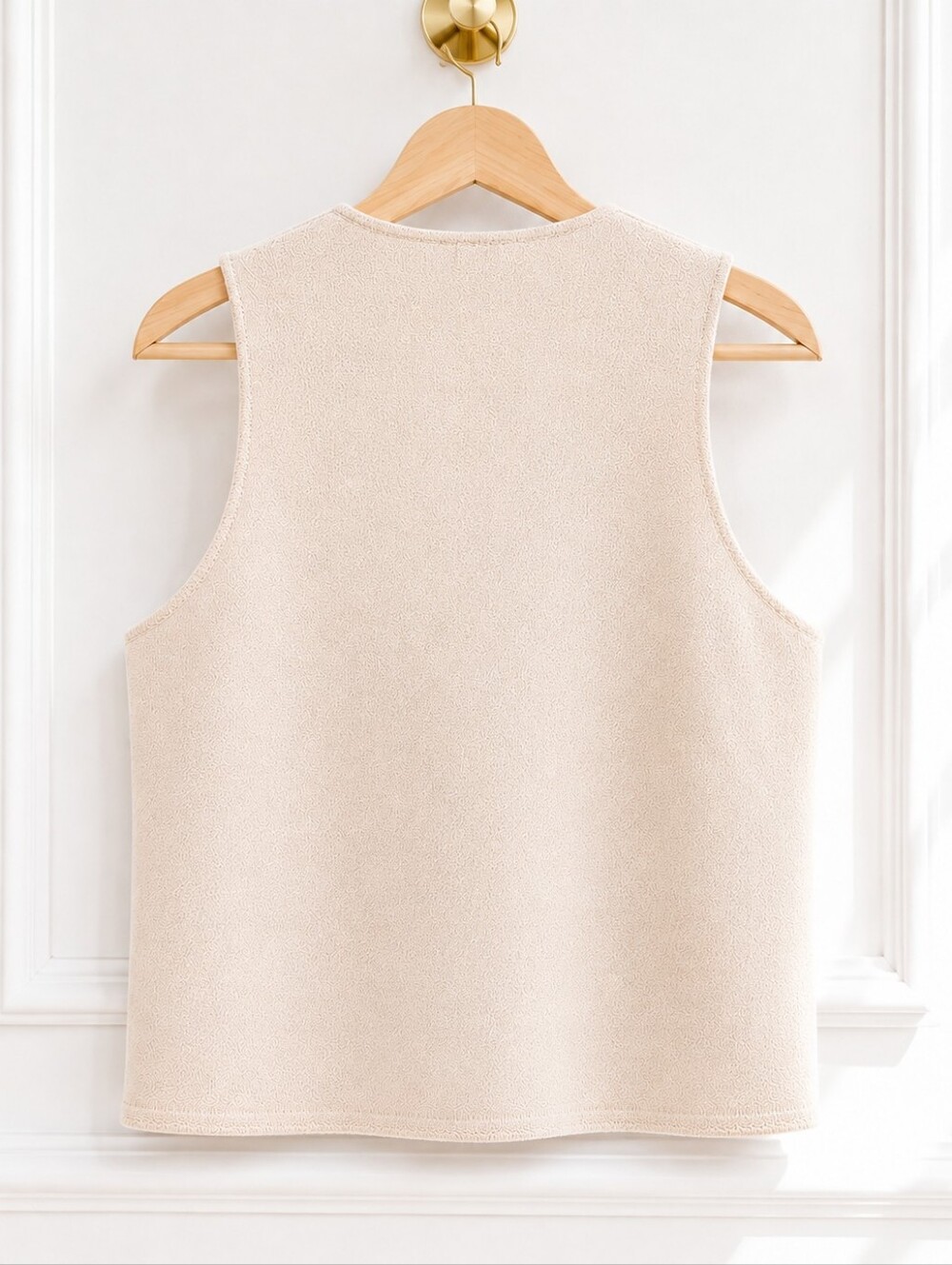 Rachel Zoe Cream Knit Sweater Vest Medium | Gold Button Sleeveless Quiet Luxury - Picture 6 of 9